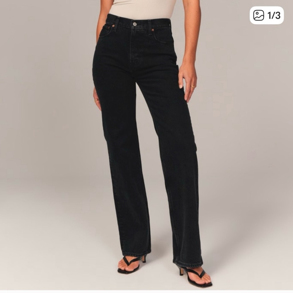 Abercrombie Black 90s Relaxed Jeans